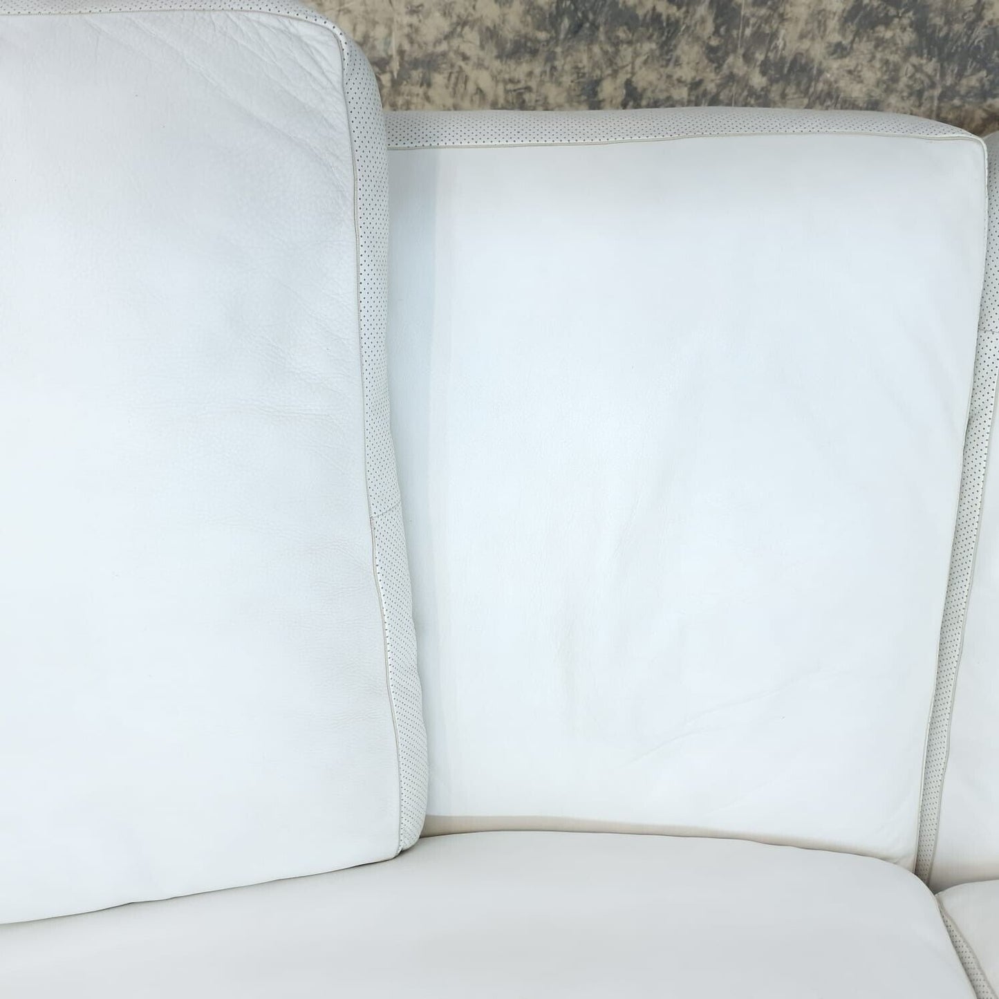 {{ product_title }} – {{ product_type }} von JS Furniture, Designer-Möbel gebraucht.