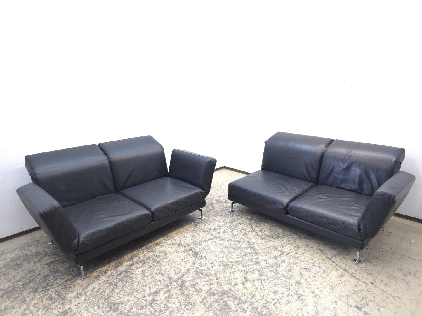 {{ product_title }} – {{ product_type }} von JS Furniture, Designer-Möbel gebraucht.
