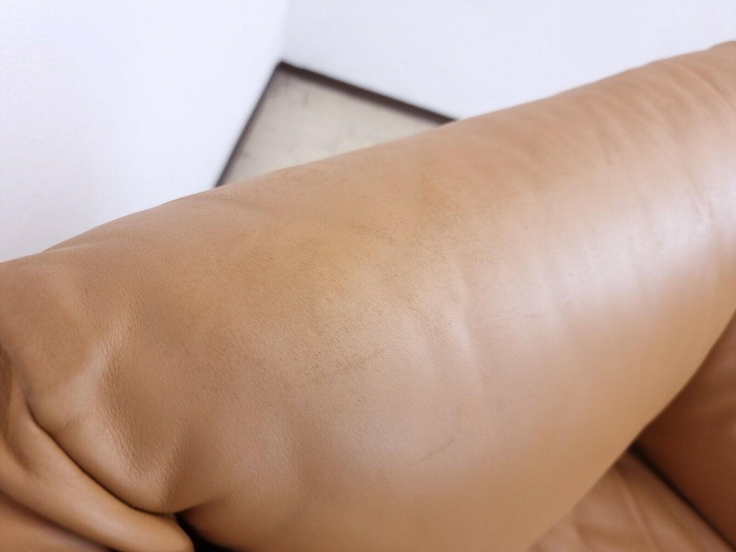 {{ product_title }} – {{ product_type }} von JS Furniture, Designer-Möbel gebraucht.
