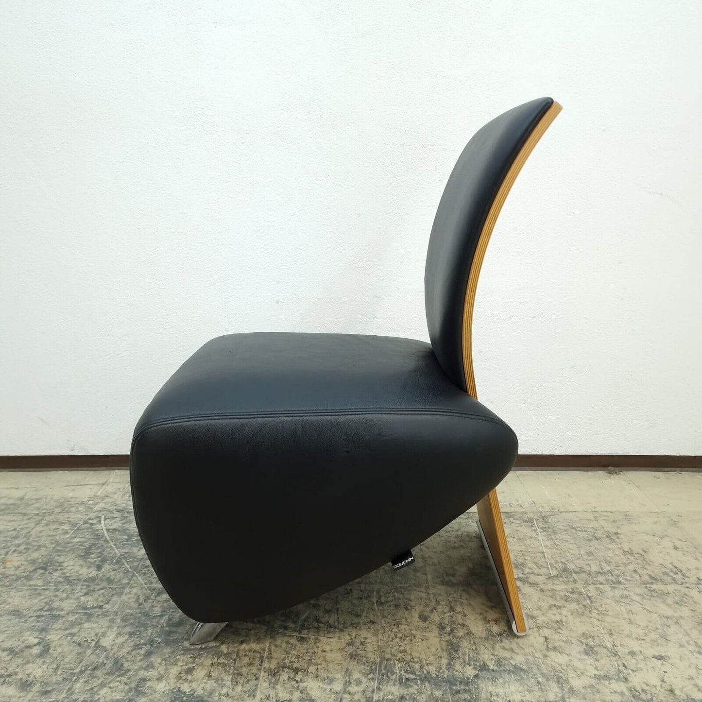 {{ product_title }} – {{ product_type }} von JS Furniture, Designer-Möbel gebraucht.