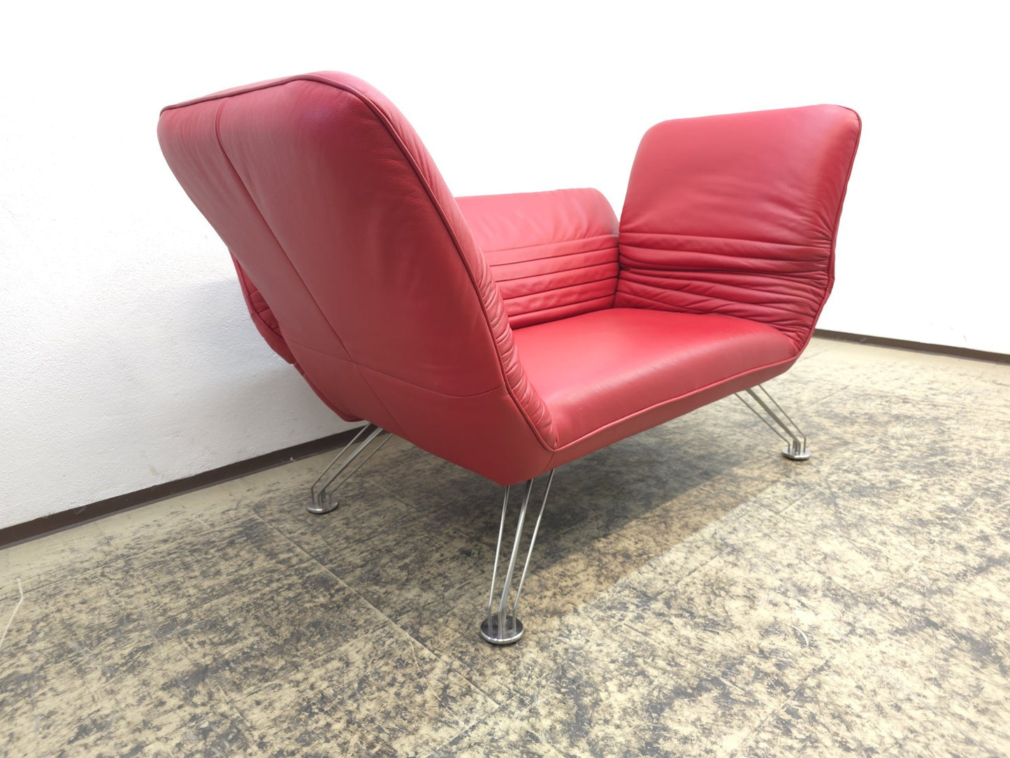 {{ product_title }} – {{ product_type }} von JS Furniture, Designer-Möbel gebraucht.