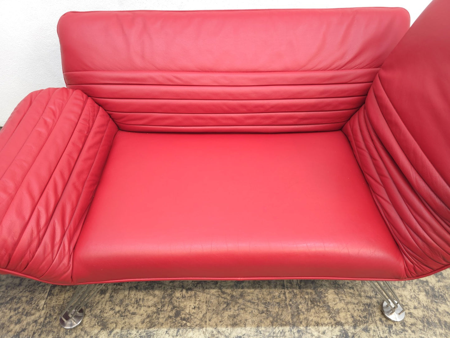 {{ product_title }} – {{ product_type }} von JS Furniture, Designer-Möbel gebraucht.