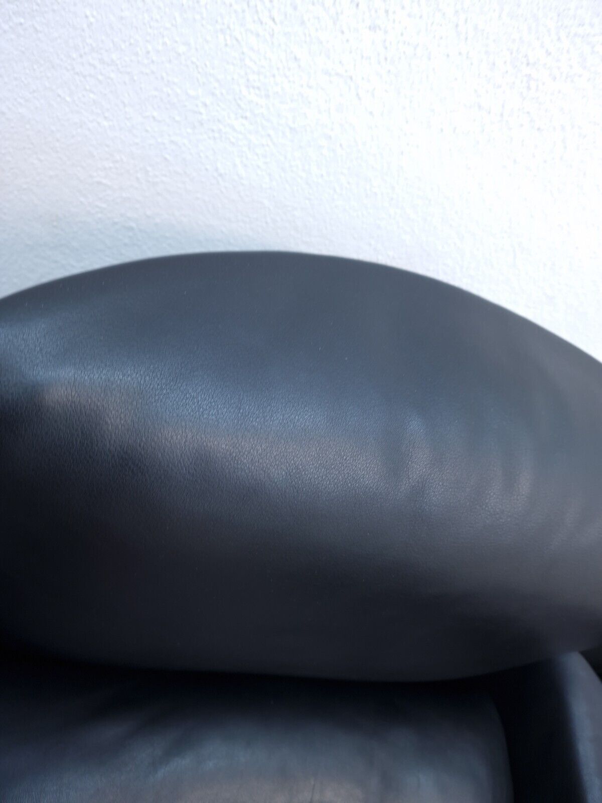 {{ product_title }} – {{ product_type }} von JS Furniture, Designer-Möbel gebraucht.