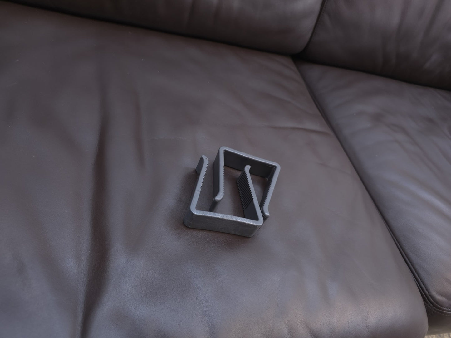 {{ product_title }} – {{ product_type }} von JS Furniture, Designer-Möbel gebraucht.
