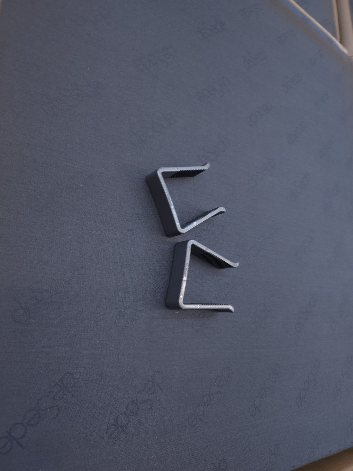 {{ product_title }} – {{ product_type }} von JS Furniture, Designer-Möbel gebraucht.