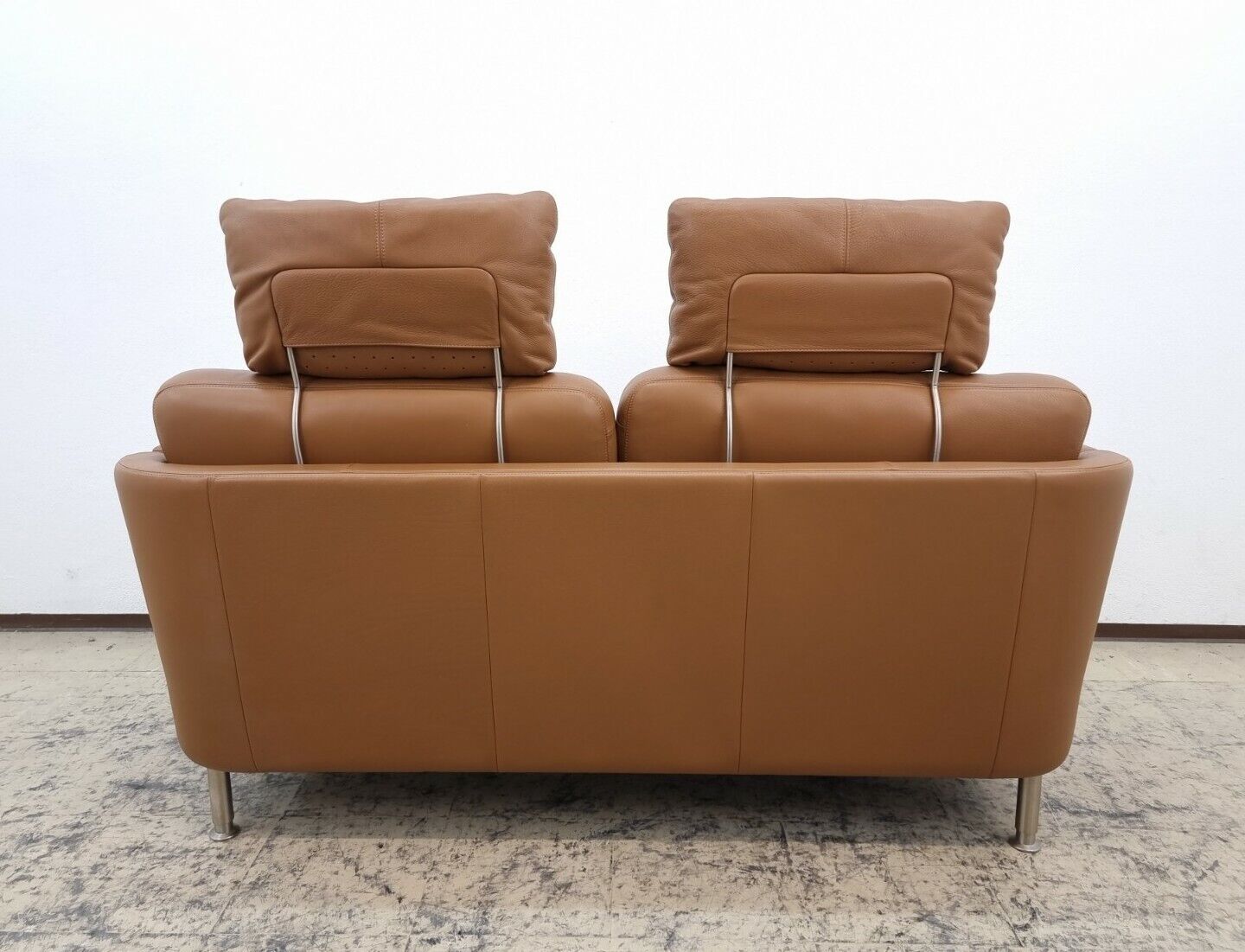 {{ product_title }} – {{ product_type }} von JS Furniture, Designer-Möbel gebraucht.