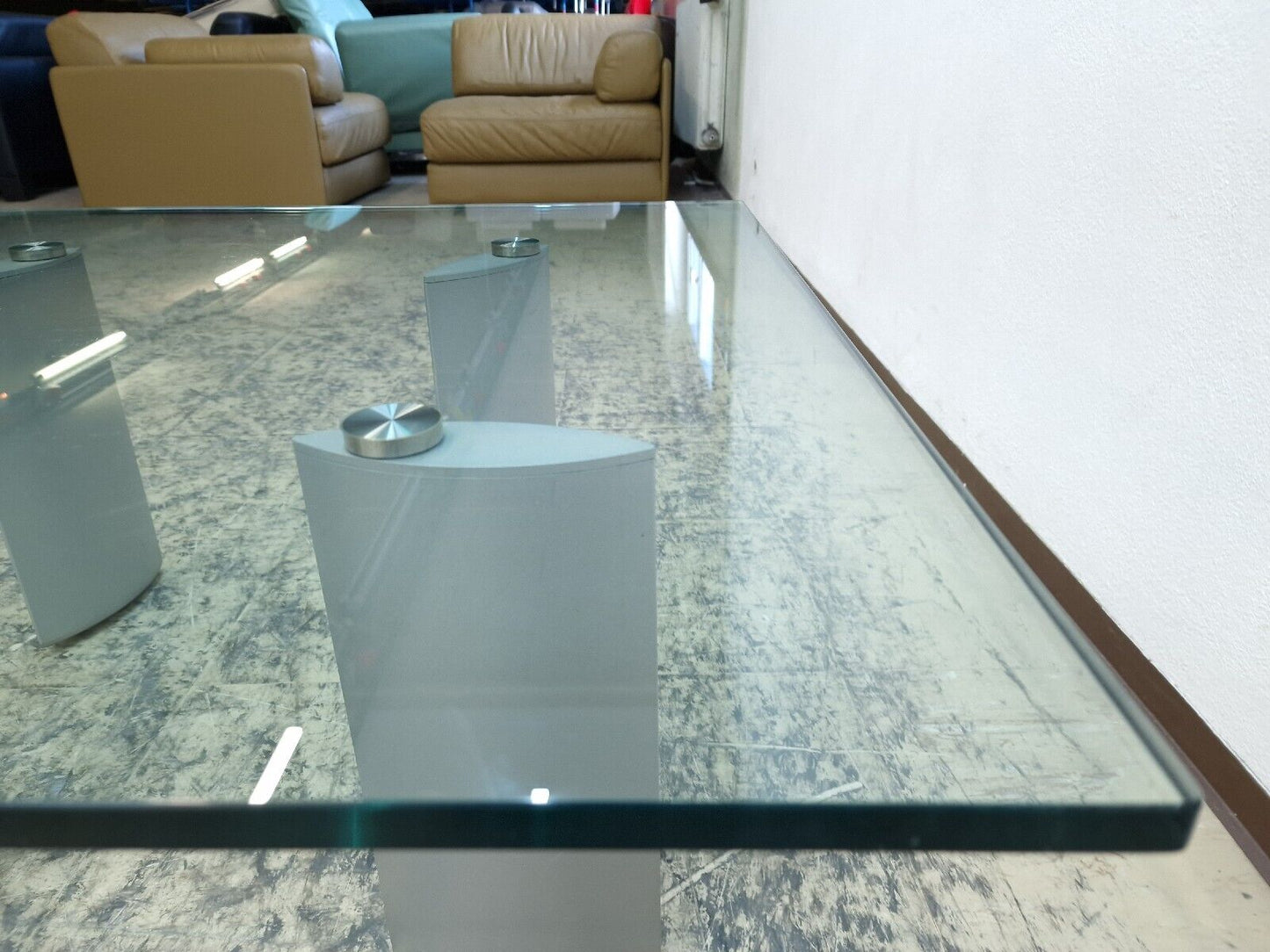 {{ product_title }} – {{ product_type }} von JS Furniture, Designer-Möbel gebraucht.