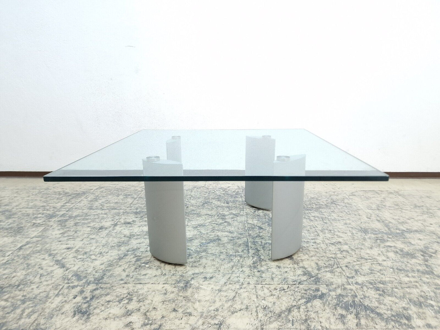 {{ product_title }} – {{ product_type }} von JS Furniture, Designer-Möbel gebraucht.