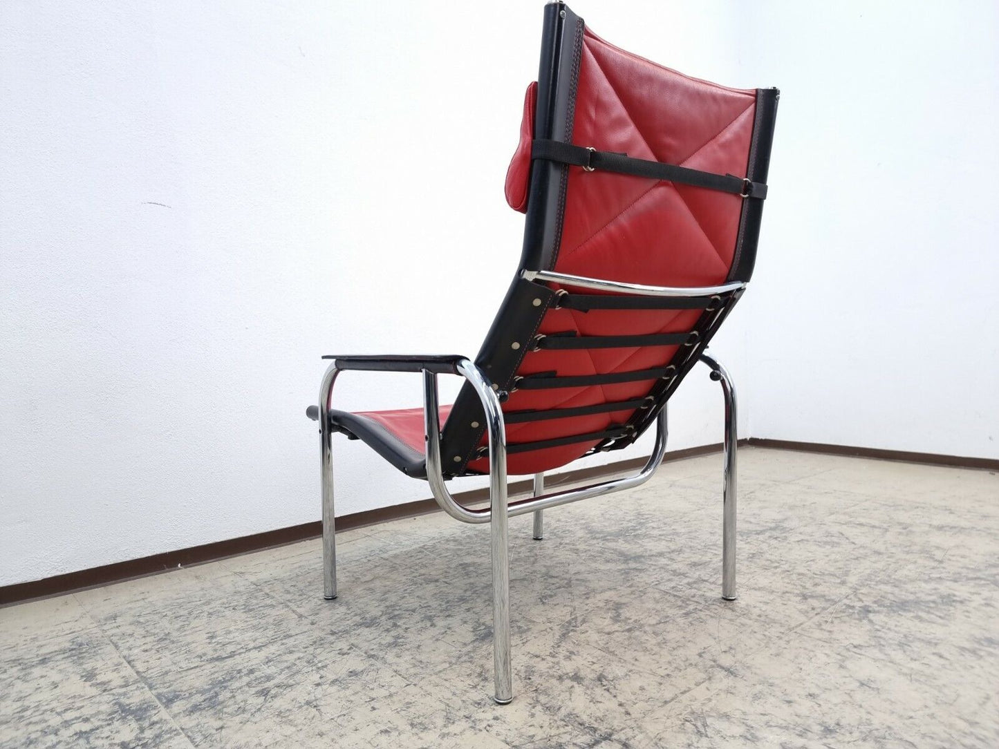 {{ product_title }} – {{ product_type }} von JS Furniture, Designer-Möbel gebraucht.