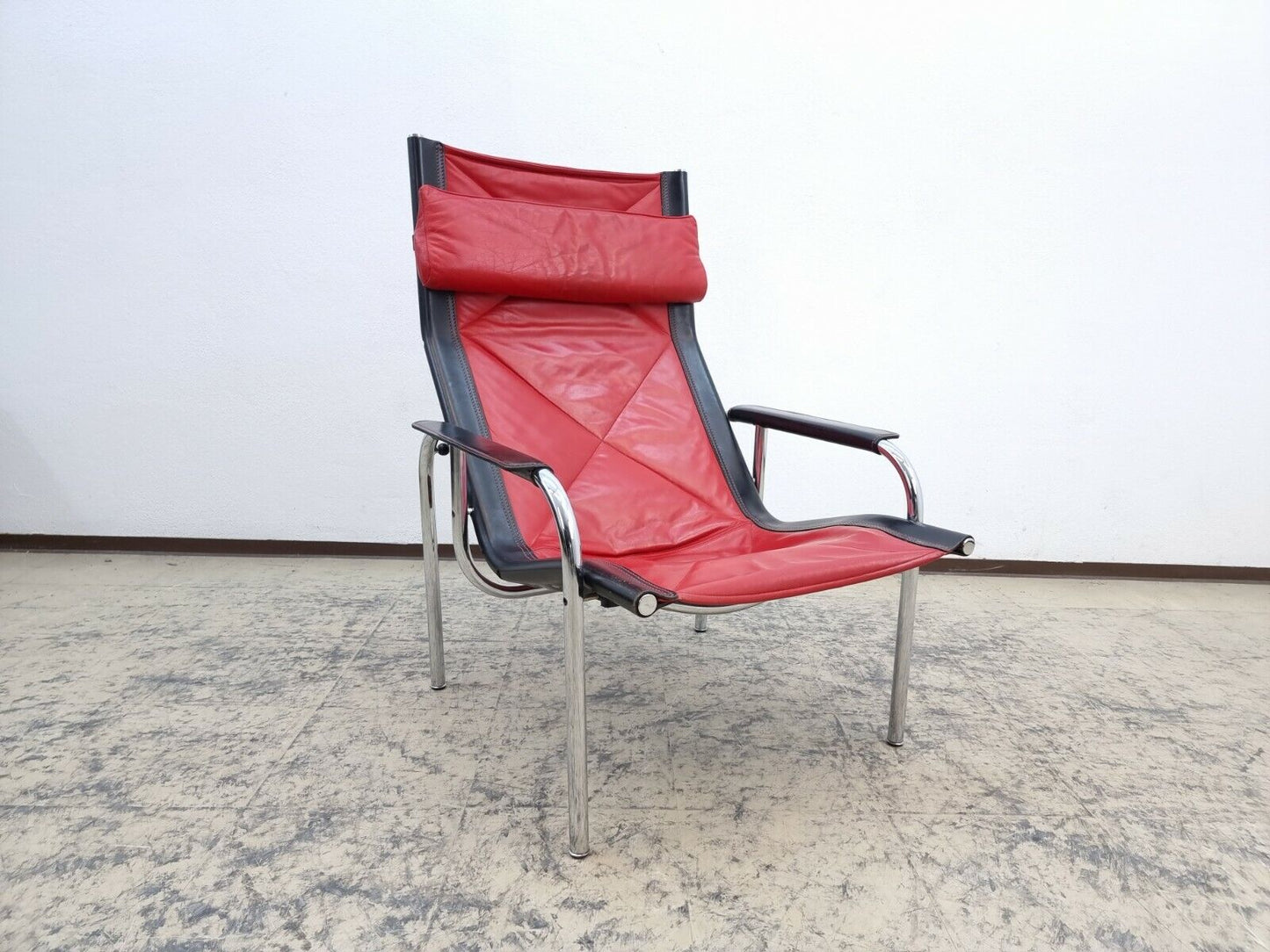 {{ product_title }} – {{ product_type }} von JS Furniture, Designer-Möbel gebraucht.