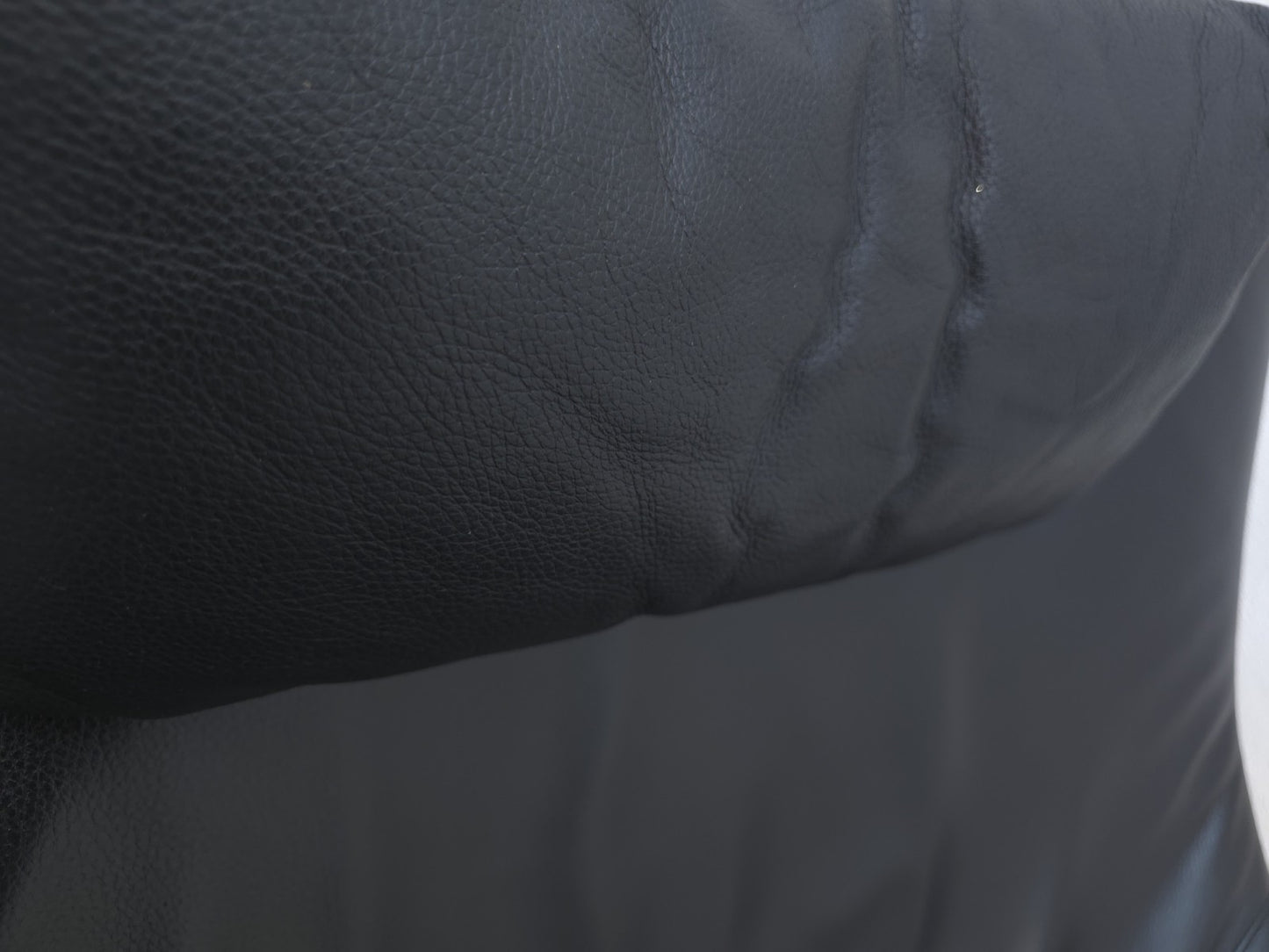 {{ product_title }} – {{ product_type }} von JS Furniture, Designer-Möbel gebraucht.