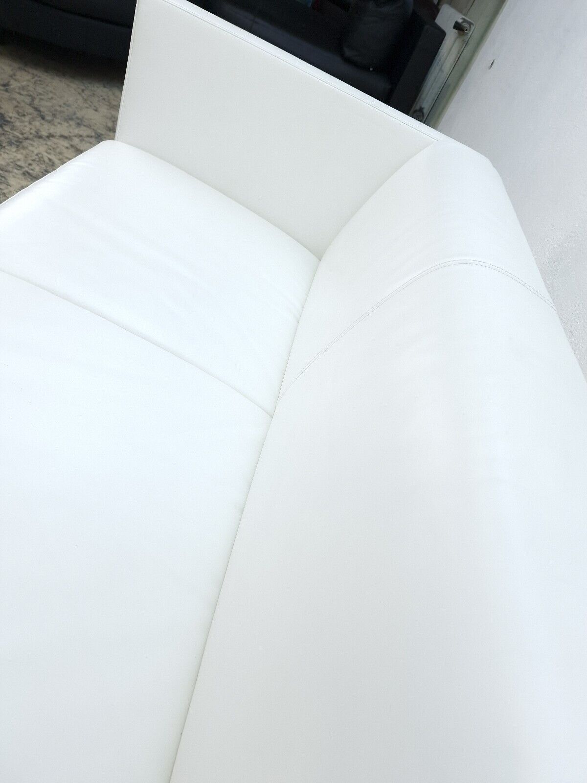{{ product_title }} – {{ product_type }} von JS Furniture, Designer-Möbel gebraucht.