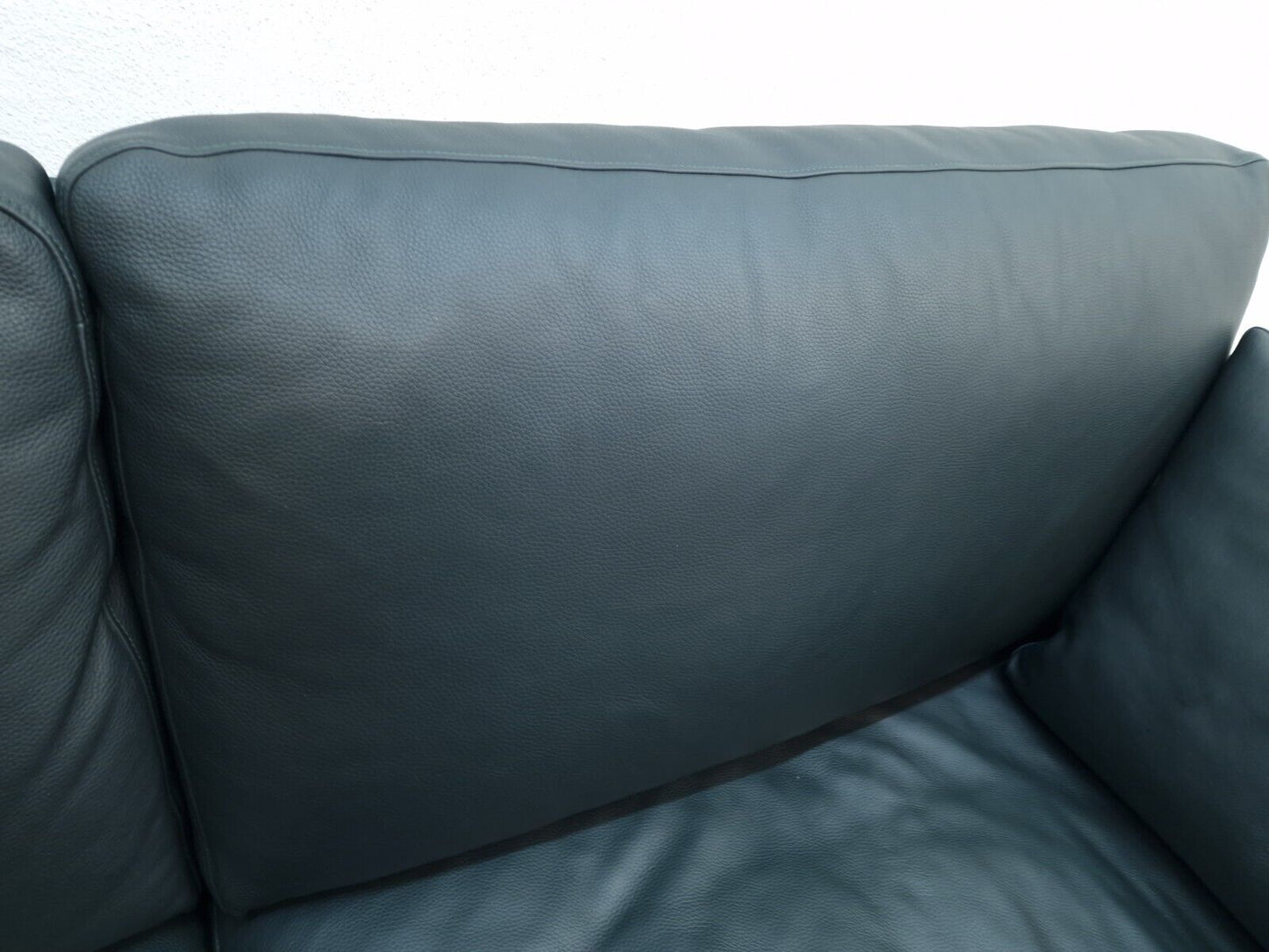 {{ product_title }} – {{ product_type }} von JS Furniture, Designer-Möbel gebraucht.