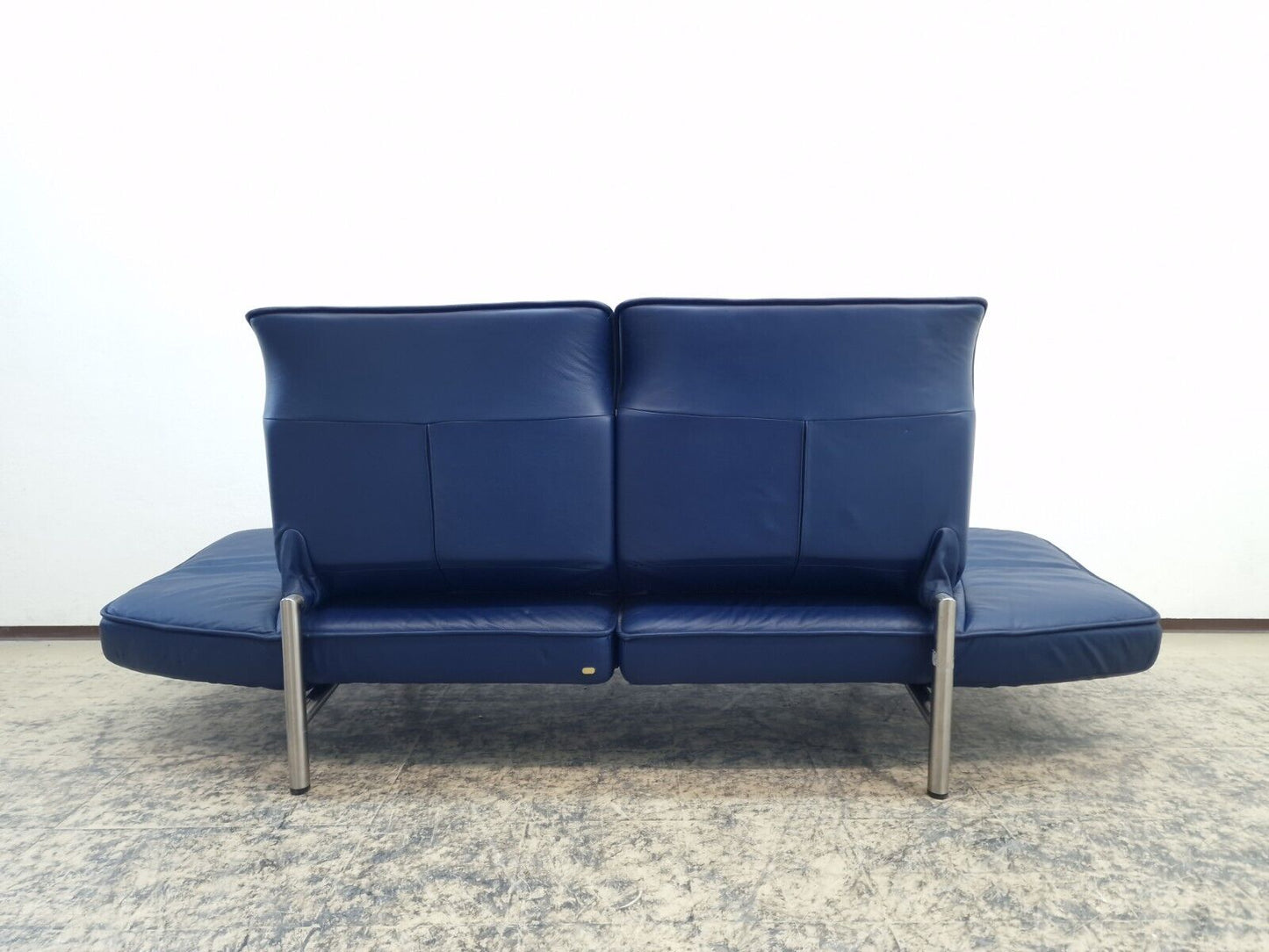 {{ product_title }} – {{ product_type }} von JS Furniture, Designer-Möbel gebraucht.