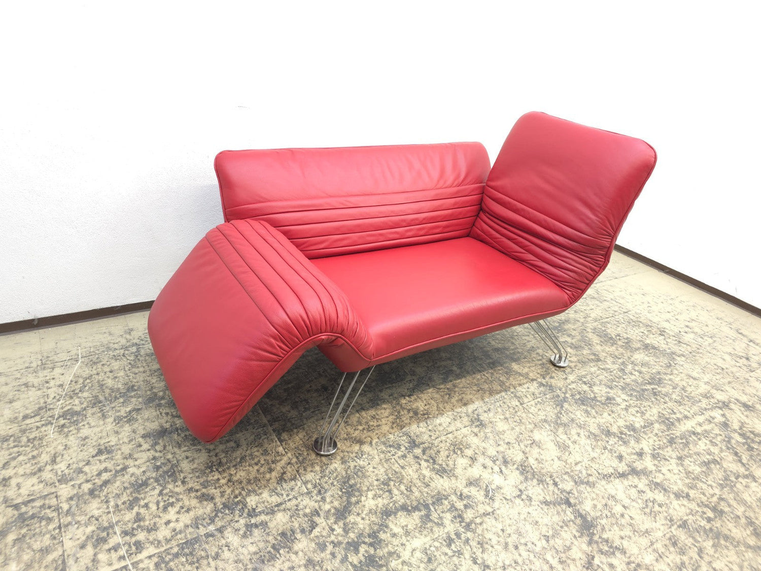 De Sede DS-142 in Roten Leder - Designer Sofa bei JSFurniture