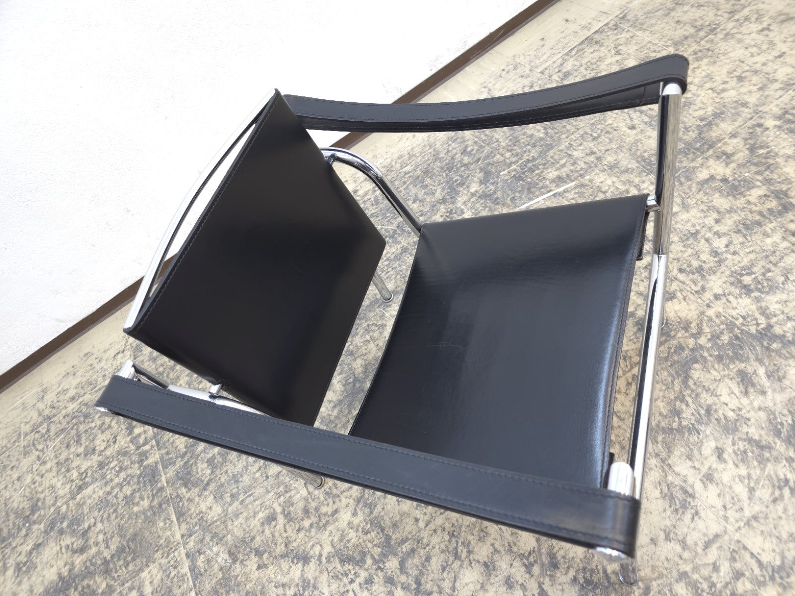 Cassina LC1 Sessel Set Le Corbusier Leder Schwarz-Cassina-JSFurniture