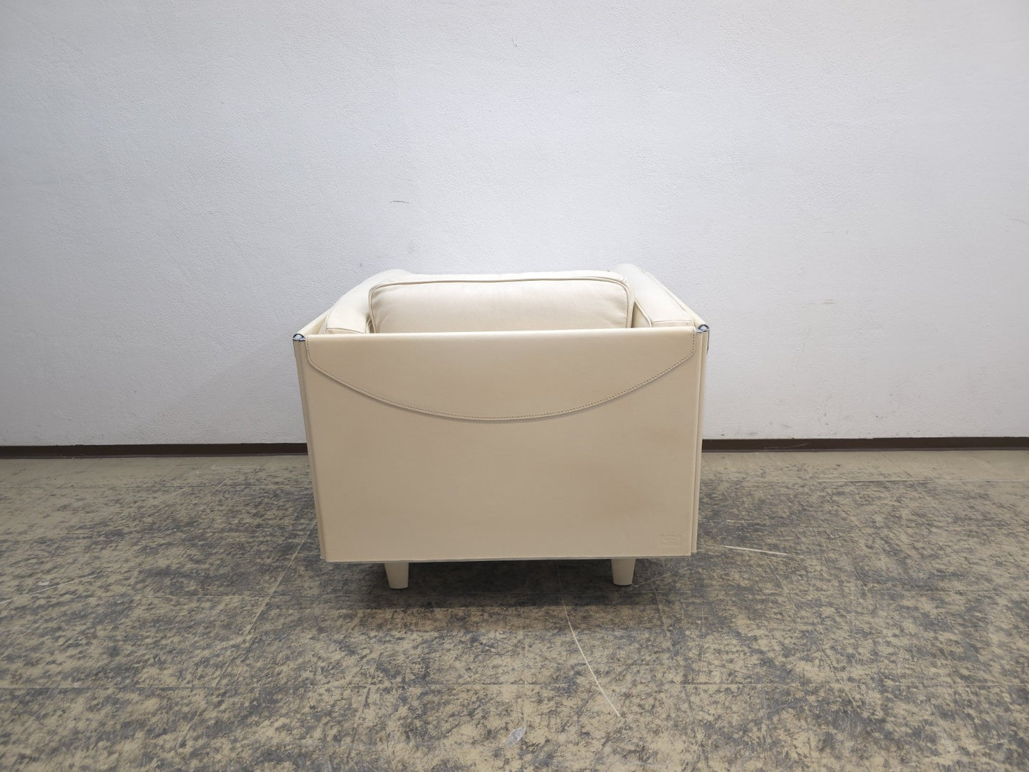 Poltrona Frau Twice Sessel Beige Ledersessel Designer Sessel-Poltrona Frau-JSFurniture