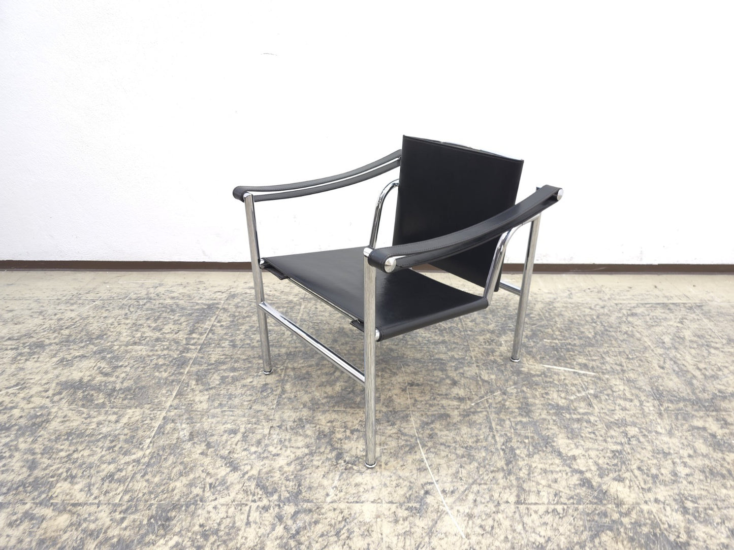 Cassina LC1 Sessel Le Corbusier Leder Schwarz-Cassina-JSFurniture