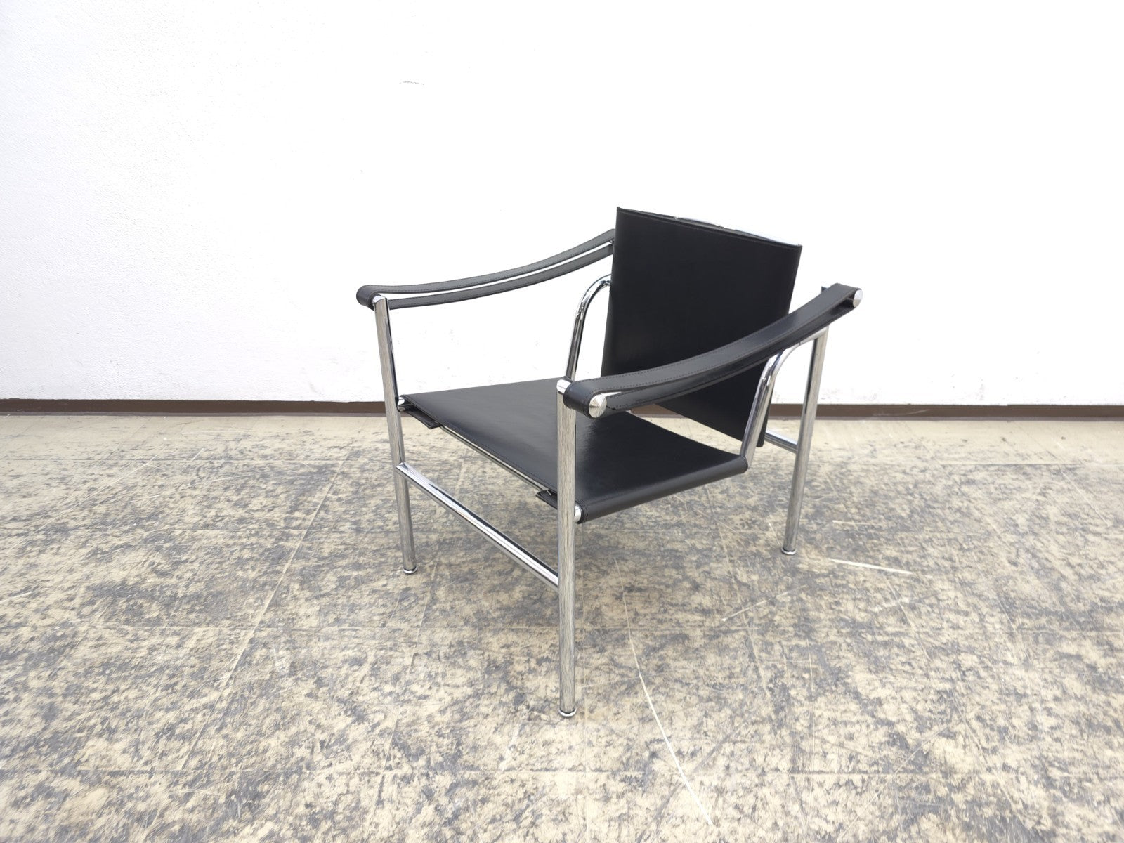 Cassina LC1 Sessel Le Corbusier Leder Schwarz-Cassina-JSFurniture