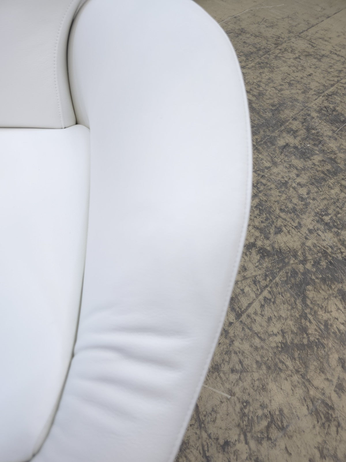 Cassina Dodo Ledersessel Weiß Designer Relaxsessel-Cassina-JSFurniture