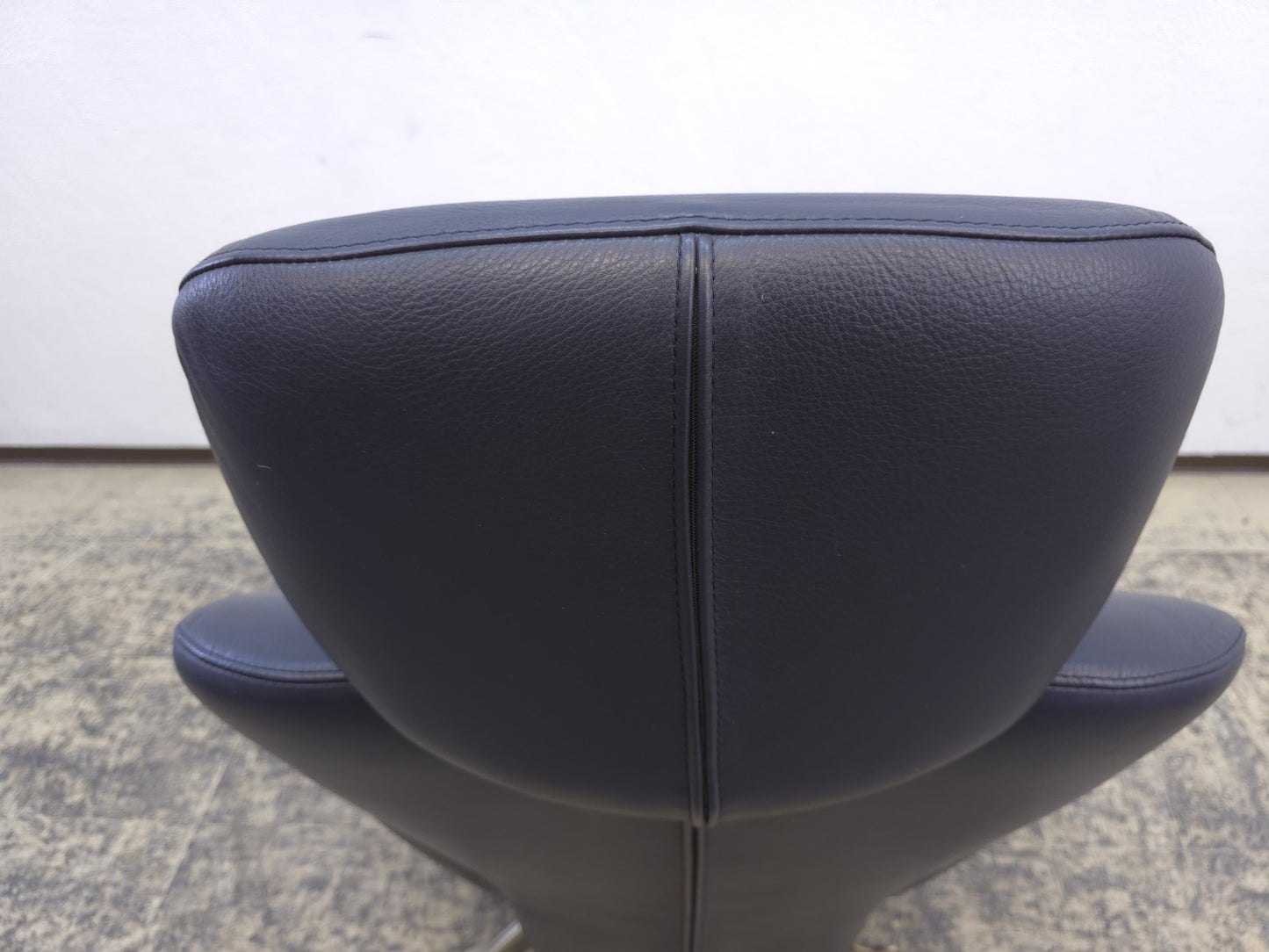 Cassina Dodo Sessel Leder Blau Relaxsessel-Cassina-JSFurniture