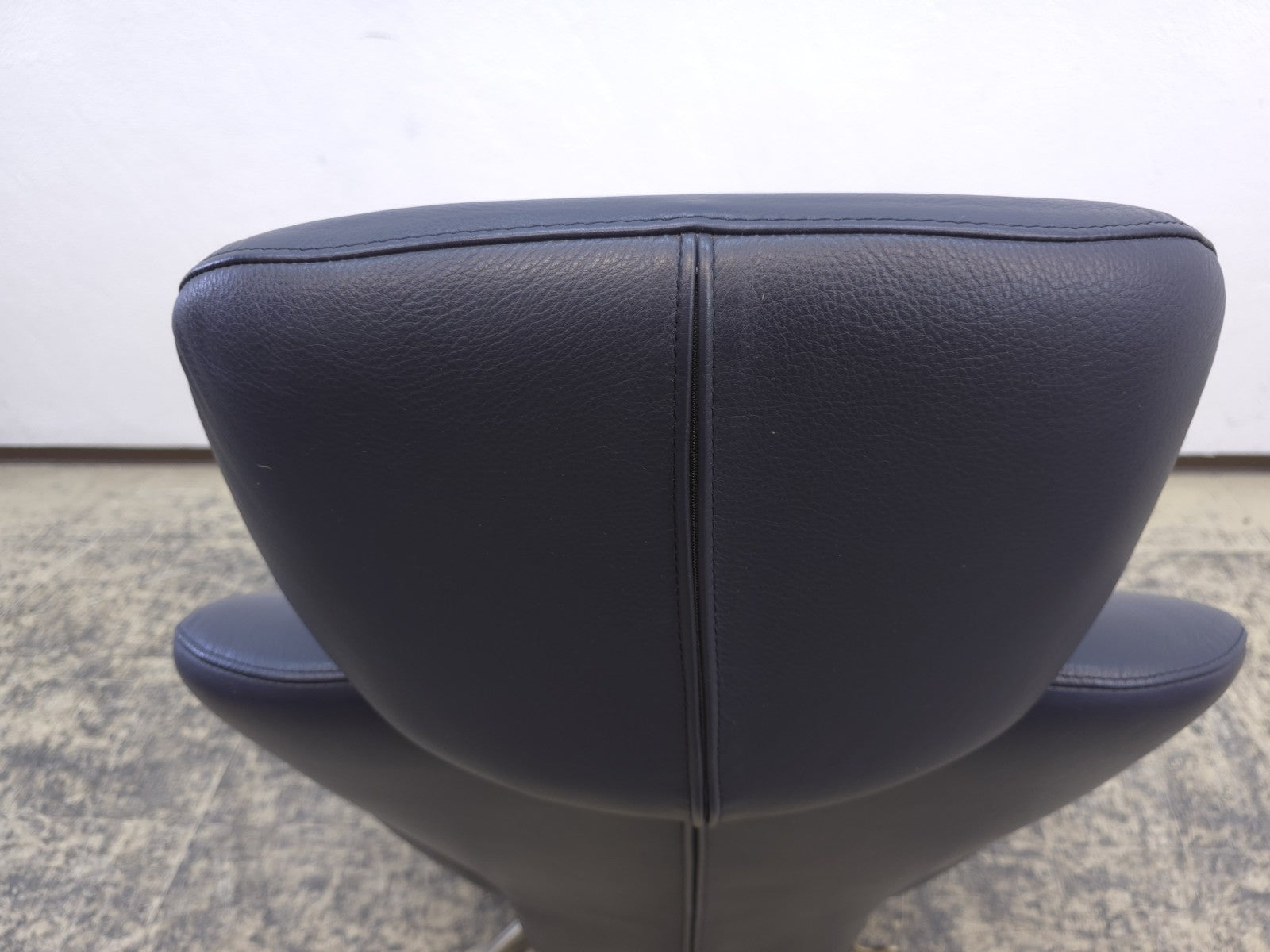 Cassina Dodo Sessel Leder Blau Relaxsessel-Cassina-JSFurniture
