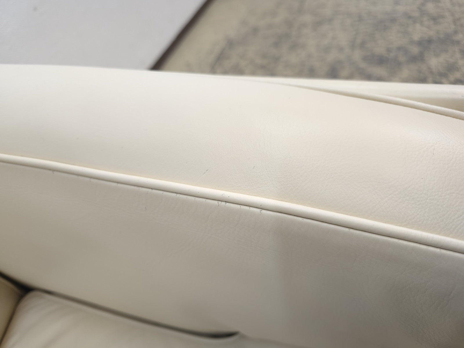 Poltrona Frau Twice Sessel Beige Ledersessel Designer Sessel-Poltrona Frau-JSFurniture