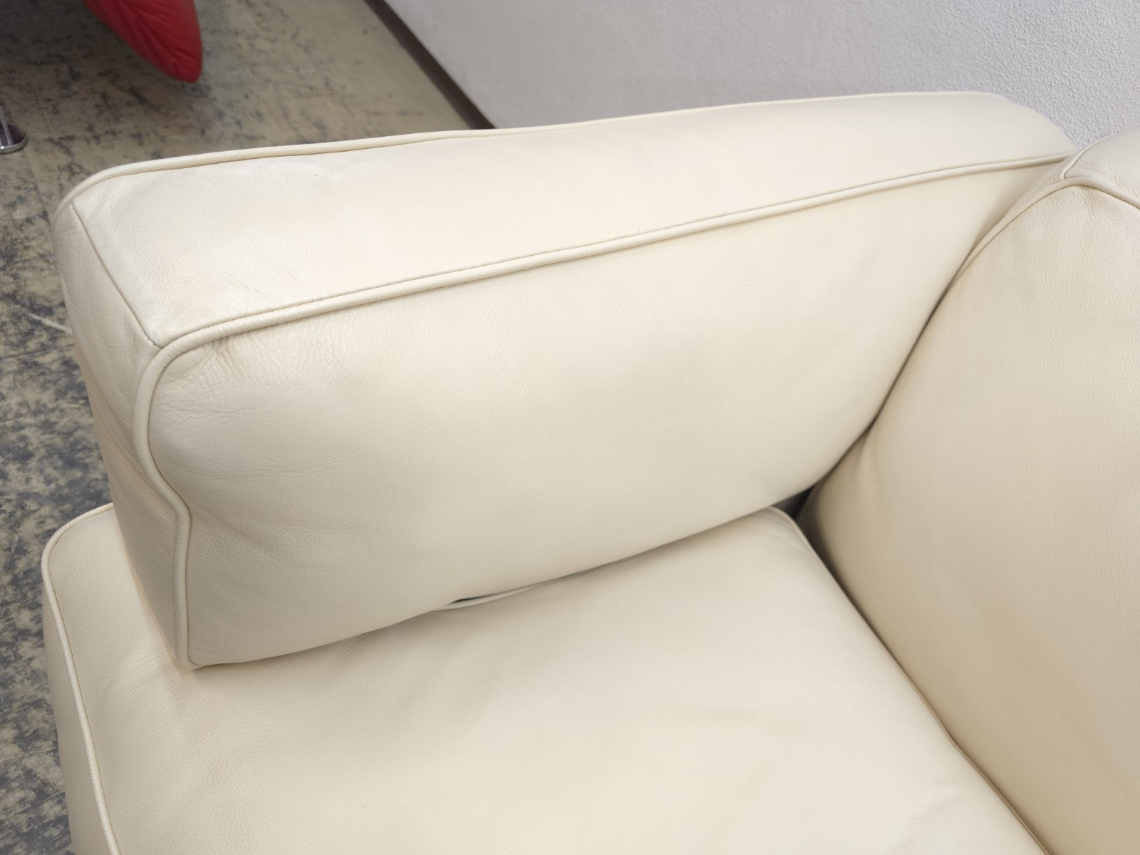 Poltrona Frau Twice Zweisitzer Ledersofa Beige Designer Sofa-Poltrona Frau-JSFurniture