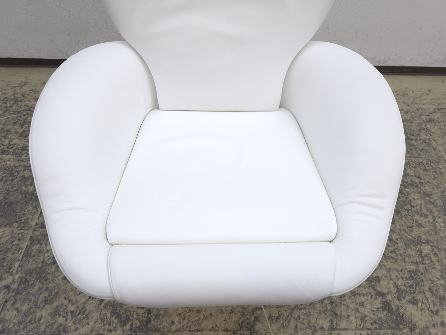 Cassina Dodo Ledersessel Weiß Designer Relaxsessel-Cassina-JSFurniture