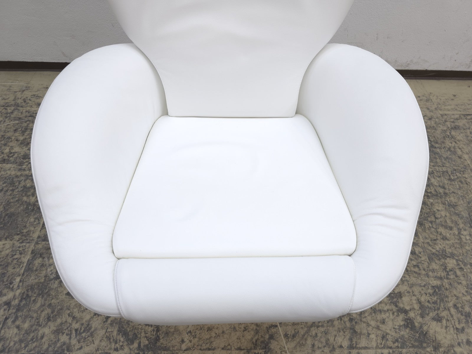 Cassina Dodo Ledersessel Weiß Designer Relaxsessel-Cassina-JSFurniture