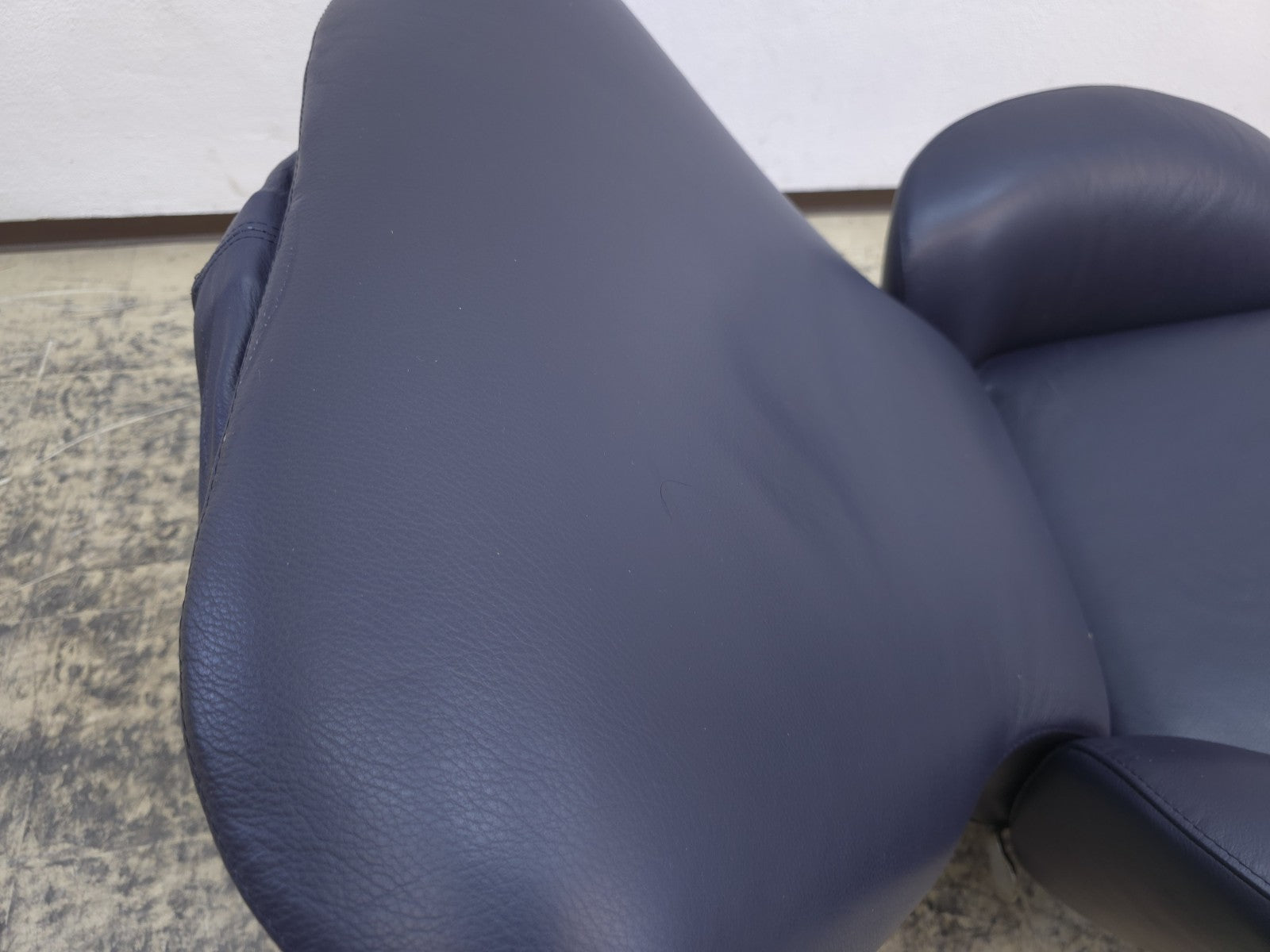Cassina Dodo Sessel Leder Blau Relaxsessel-Cassina-JSFurniture