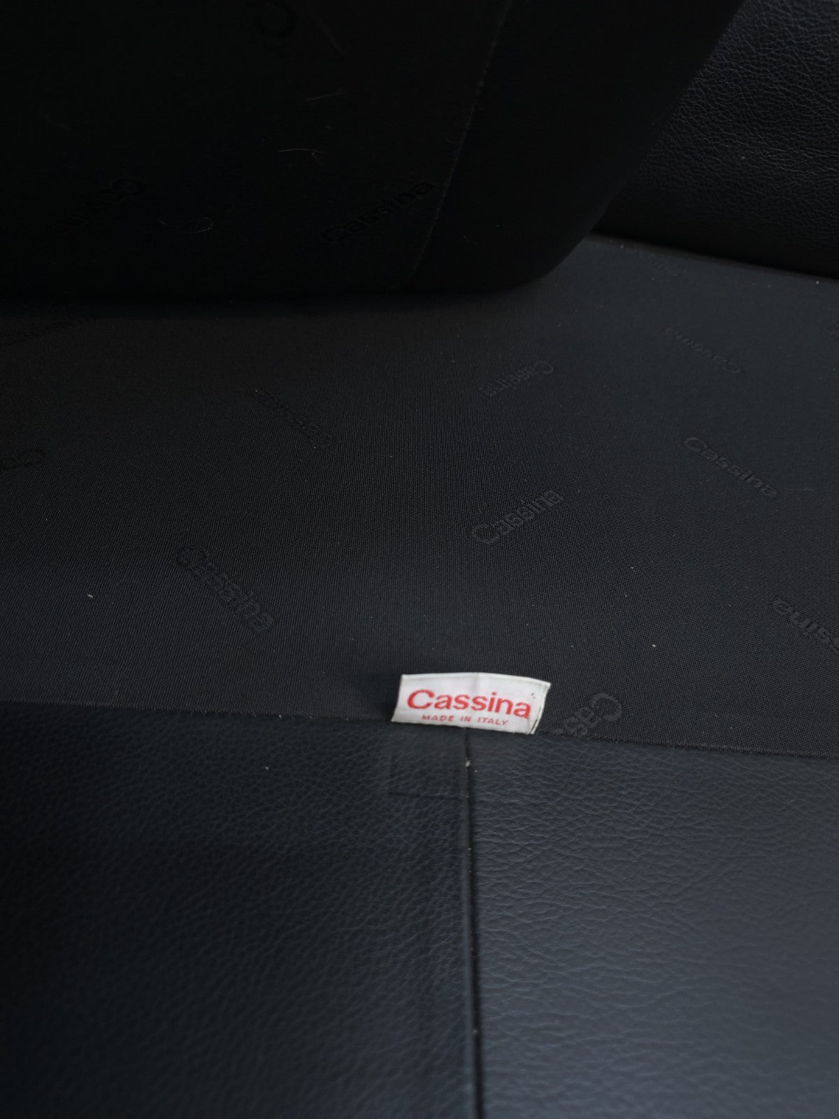 Cassina Maralunga Zweisitzer Designersofa Ledersofa Couch Ledercouch schwarz-Cassina-JSFurniture