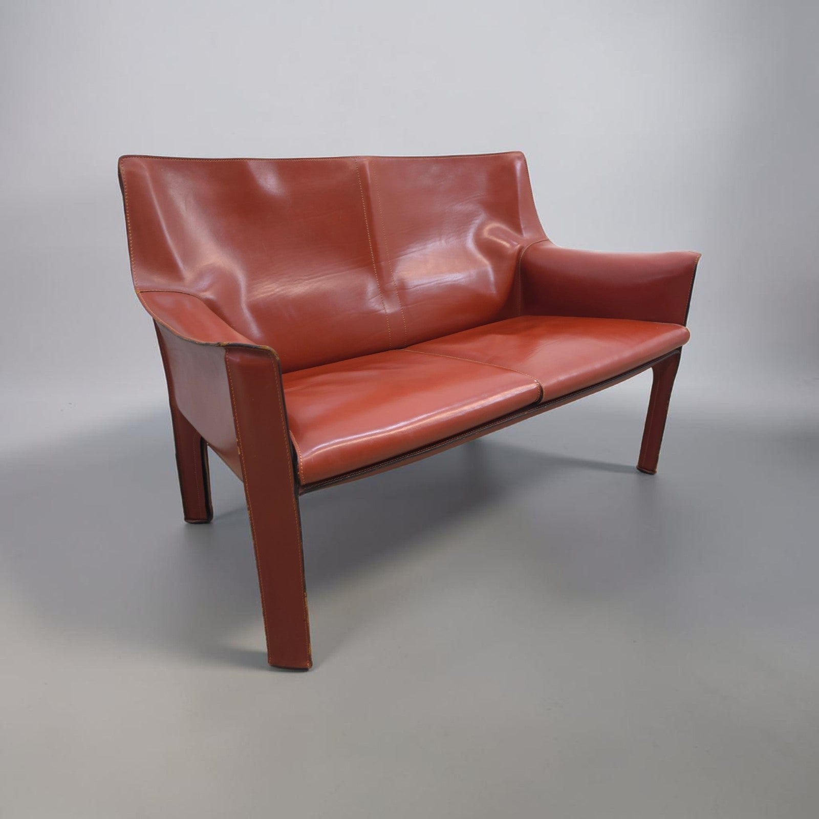 Cassina Cab Set 4 Stühle + Sofa Leder Cognac-Cassina-JSFurniture
