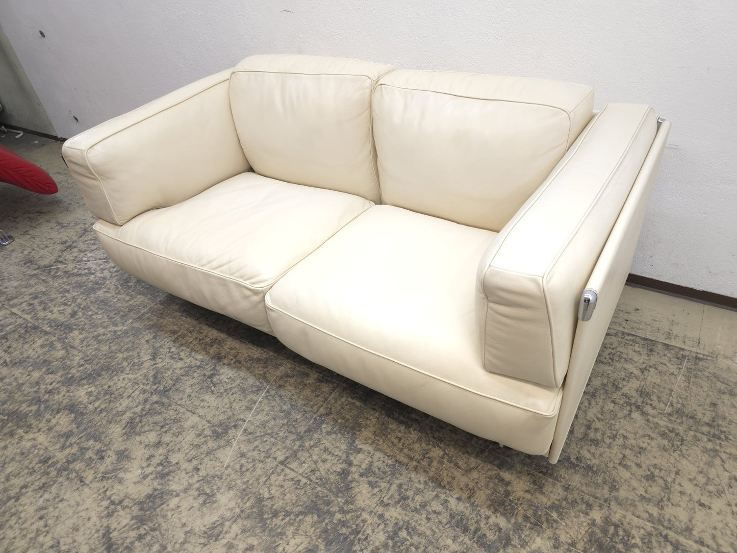 Poltrona Frau Twice Zweisitzer Ledersofa Beige Designer Sofa-Poltrona Frau-JSFurniture