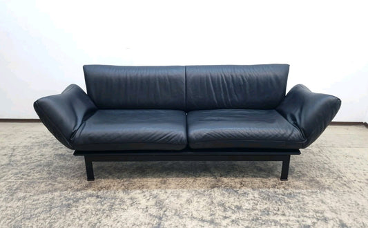{{ product_title }} – {{ product_type }} von JS Furniture, Designer-Möbel gebraucht.