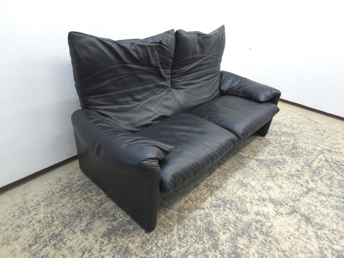 Cassina Maralunga Zweisitzer Designersofa Ledersofa Couch Ledercouch schwarz-Cassina-JSFurniture
