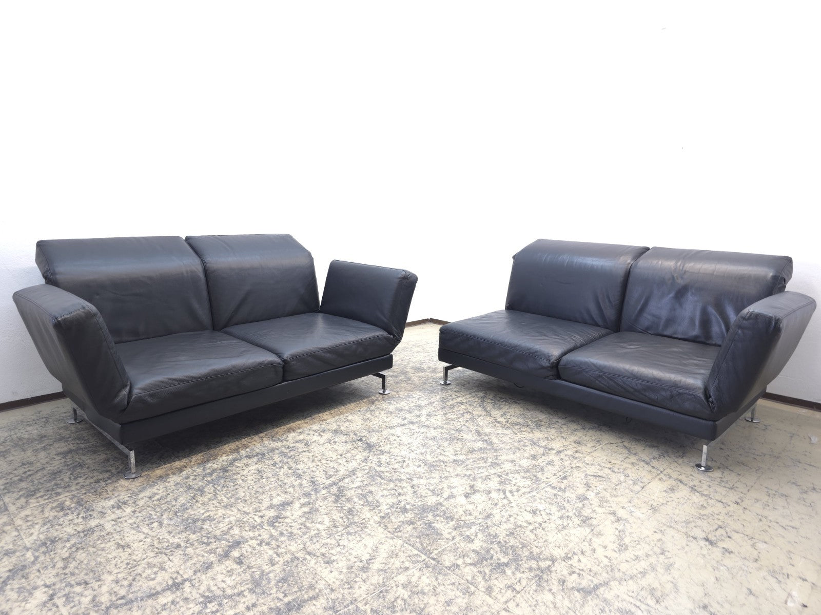 {{ product_title }} – {{ product_type }} von JS Furniture, Designer-Möbel gebraucht.