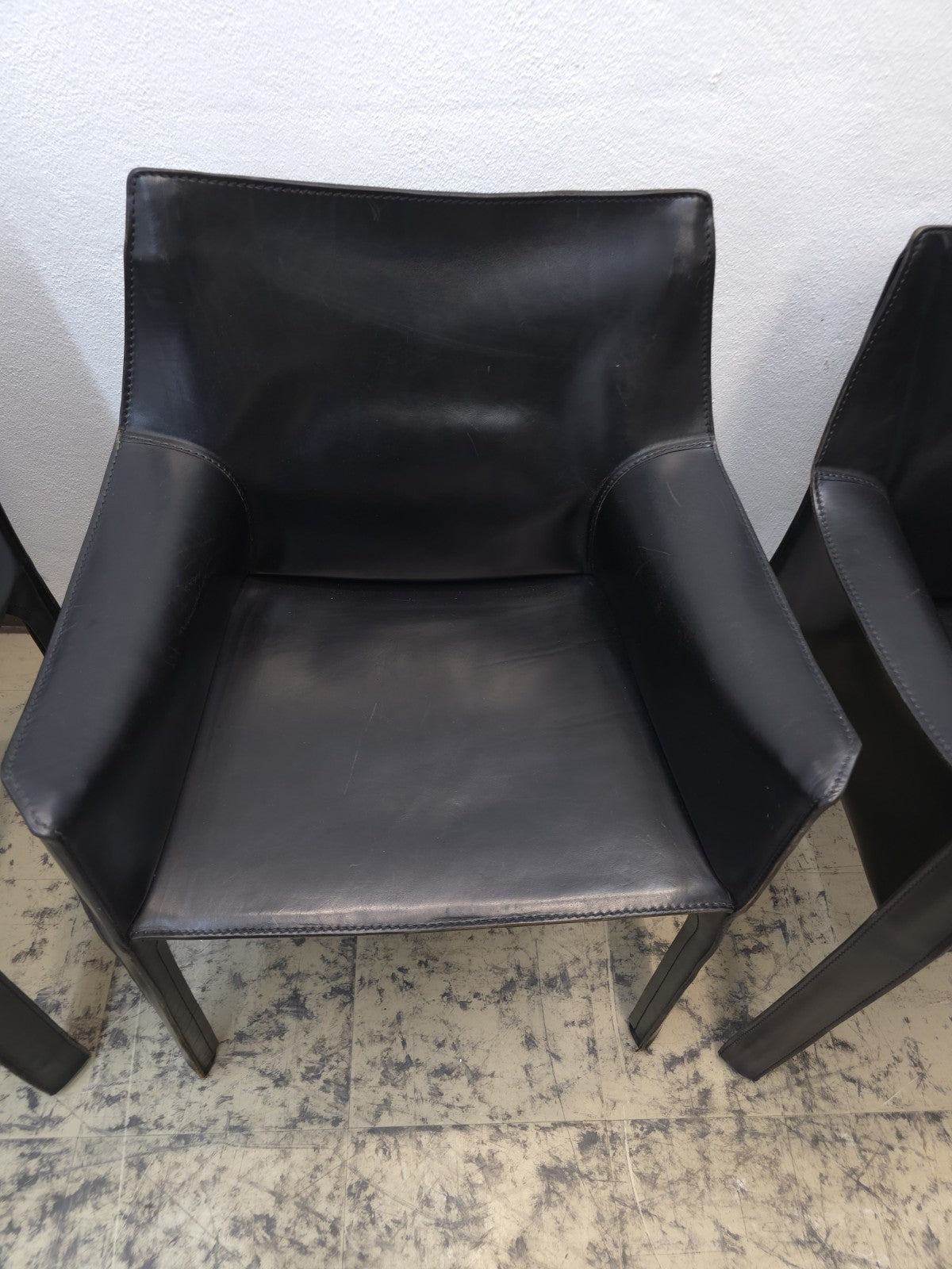 {{ product_title }} – {{ product_type }} von JS Furniture, Designer-Möbel gebraucht.