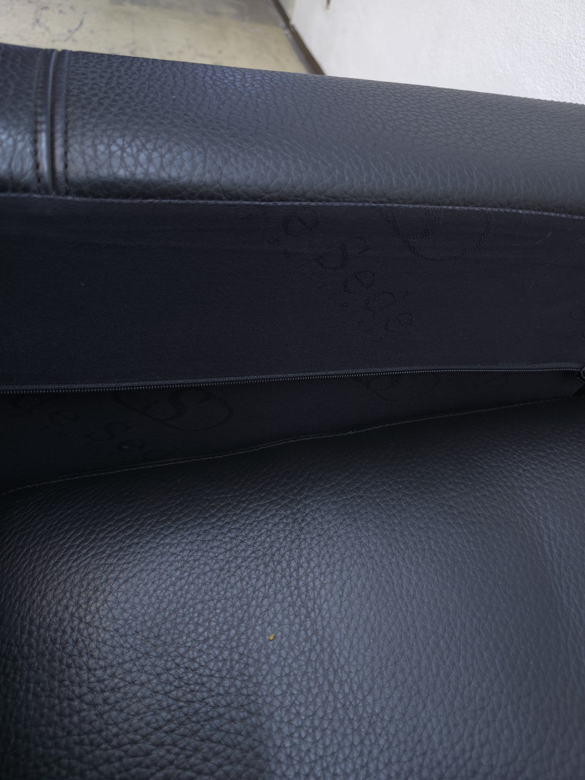 De Sede DS-17 Schwarz Designersofa Ledersofa Couch-De Sede-JSFurniture