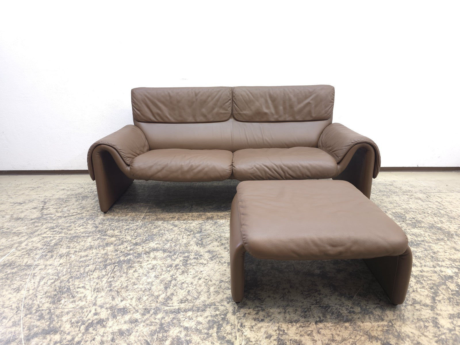 De Sede DS-2011 Braun Garnitur Designersofa Ledersofa Couch Lederhocker-De Sede-JSFurniture