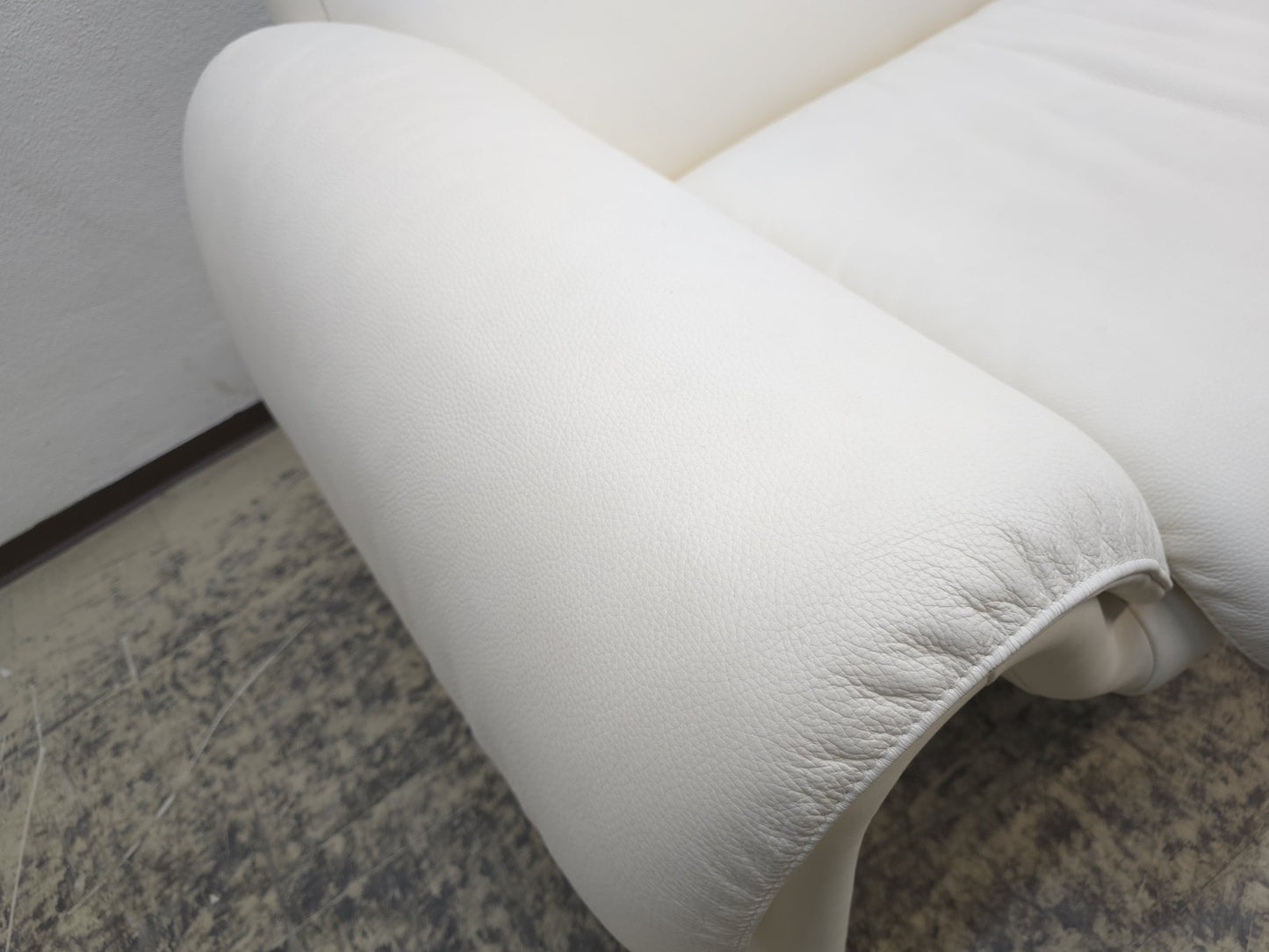 De Sede DS-2011 Designersofa Ledersofa Couch Zweisitzer Creme-De Sede-JSFurniture