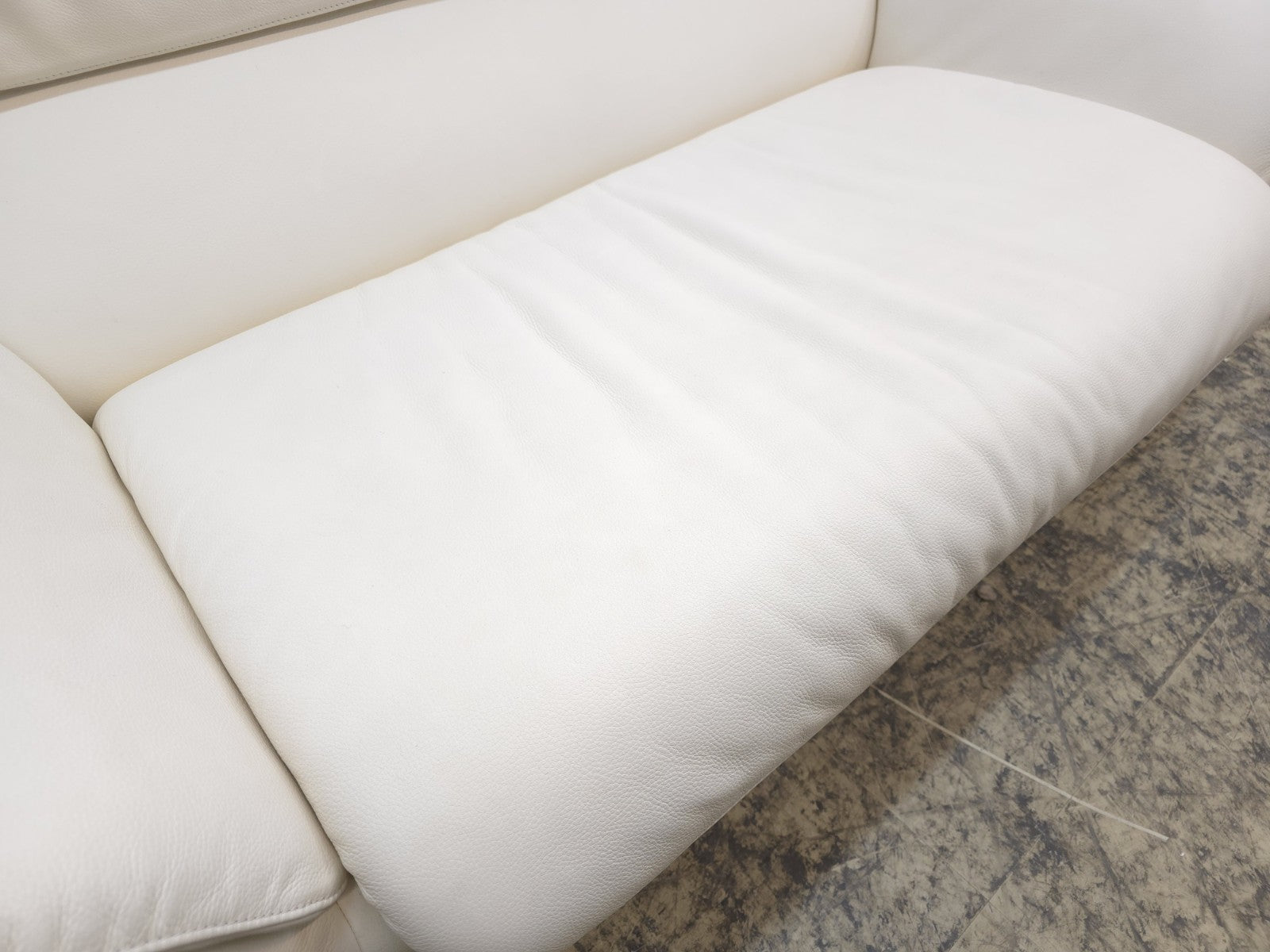 De Sede DS-2011 Designersofa Ledersofa Couch Zweisitzer Creme-De Sede-JSFurniture