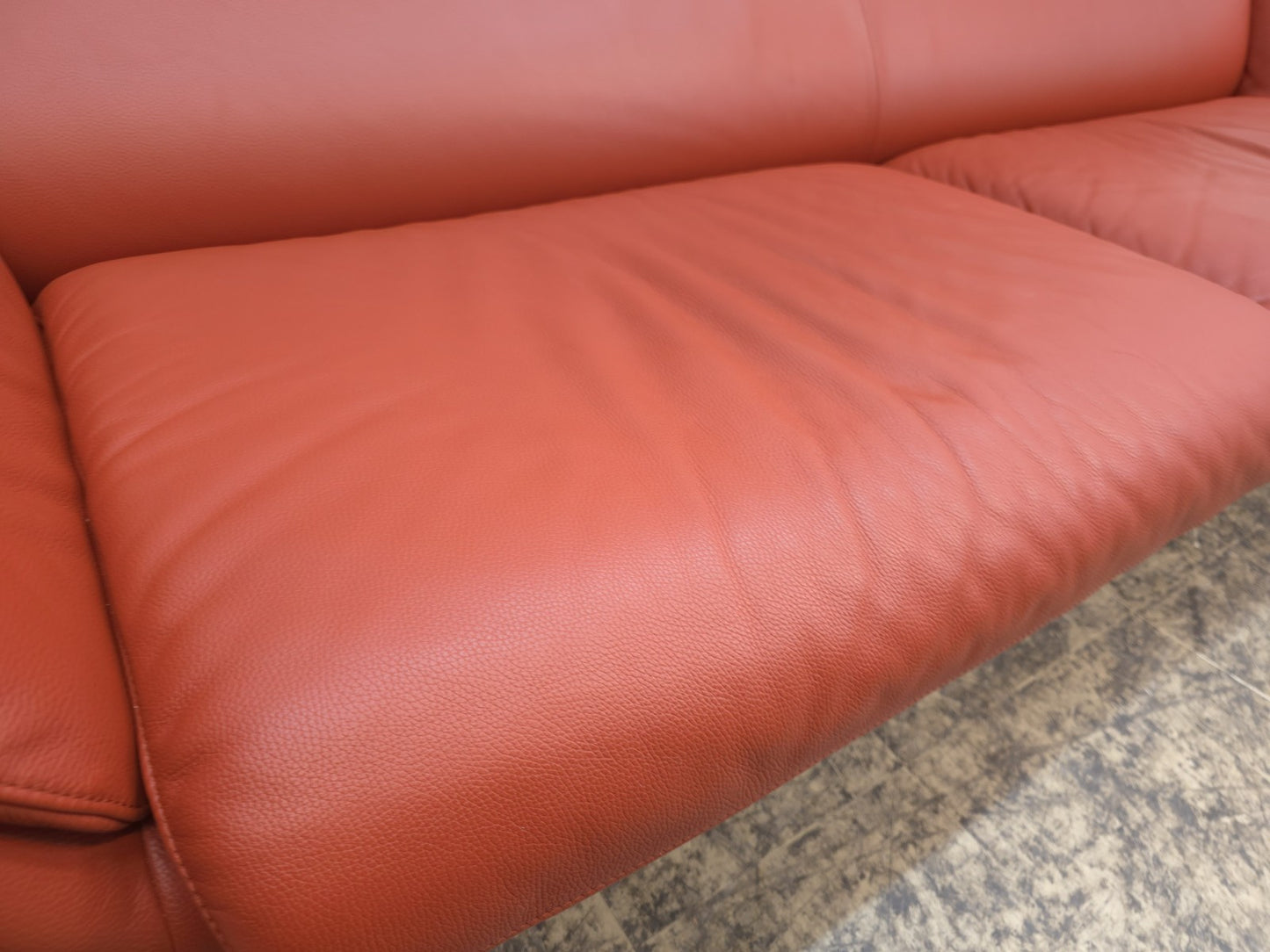De Sede DS-2011 Dreisitzer Designersofa Lachsfarbe-De Sede-JSFurniture