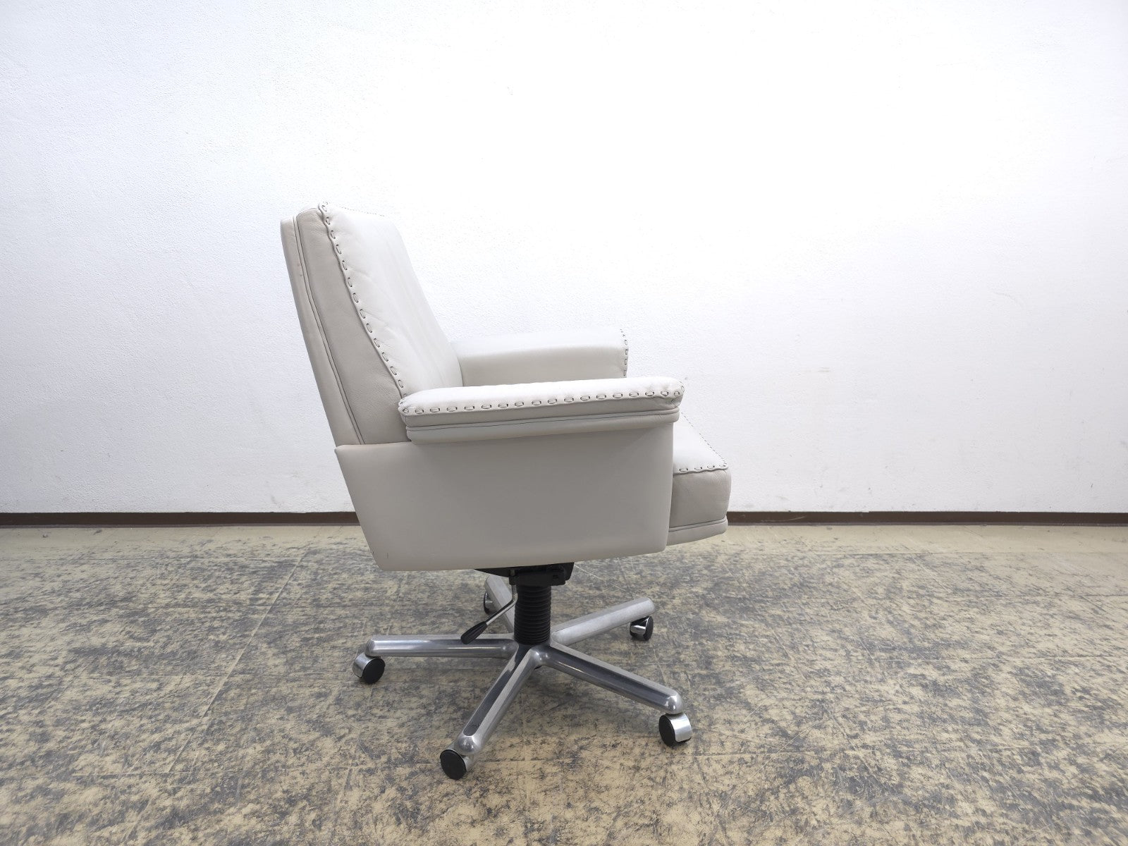 De Sede DS-35 Office Chair Wippfunktion Ledersessel-De Sede-JSFurniture