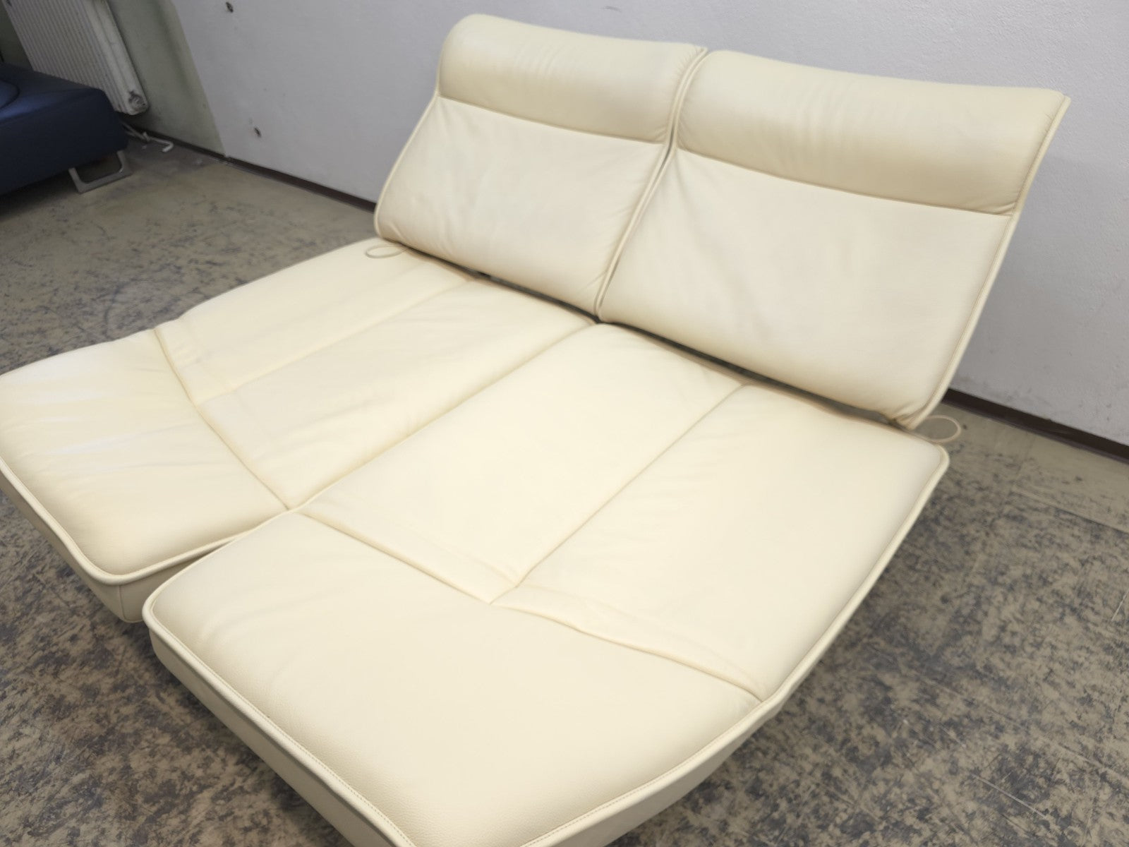 De Sede DS-450 Ledersofa Creme Funktionssofa Designer Sofa-De Sede-JSFurniture