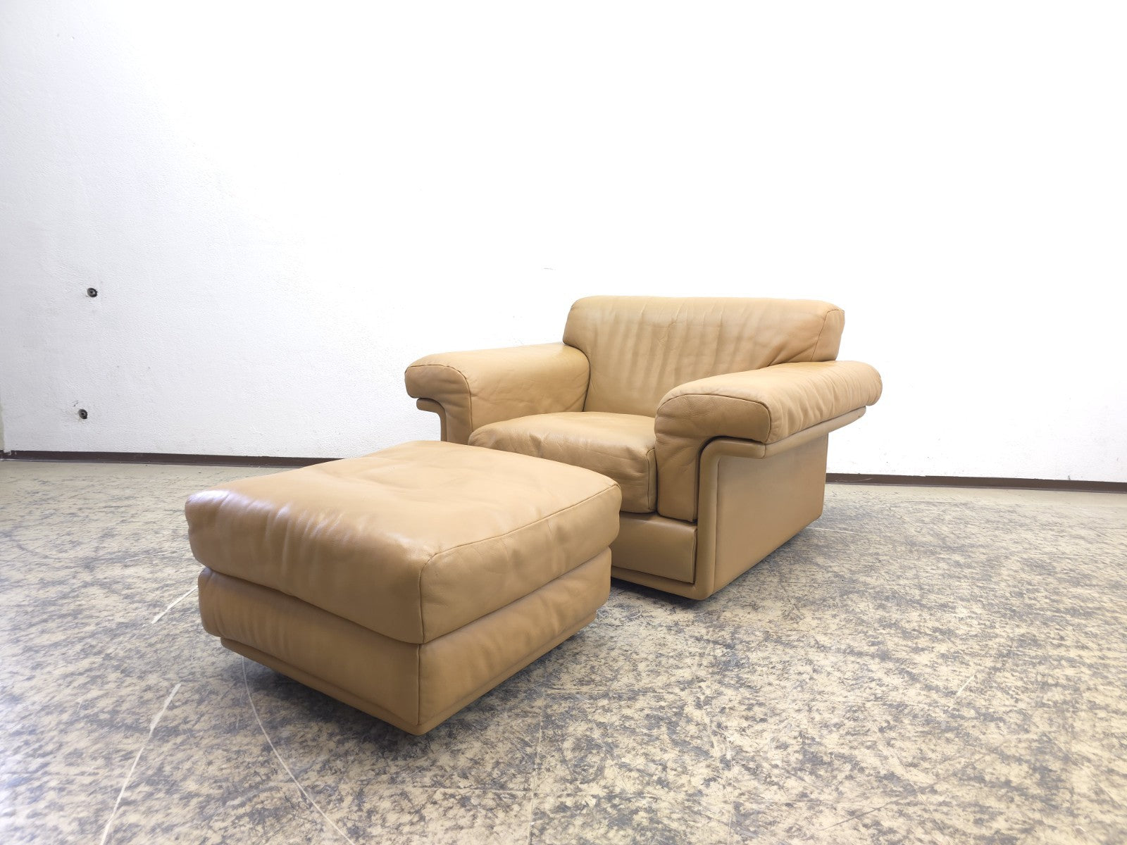 De Sede DS-68 Set Ledersofa Ledersessel Hocker-De Sede-JSFurniture