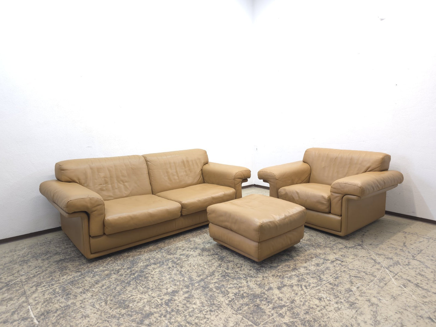De Sede DS-68 Set Ledersofa Ledersessel Hocker-De Sede-JSFurniture