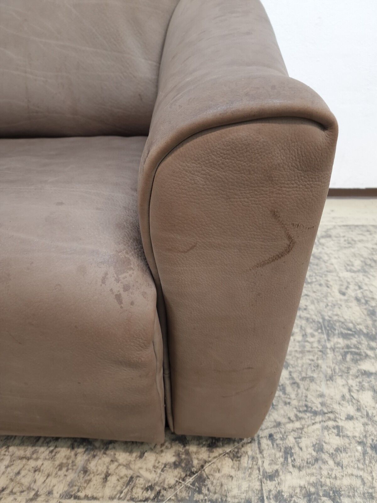 De Sede DS ds 47 Designersofa Ledersofa Desede Neckleder Dickes LederCouch #0361-De Sede-JSFurniture