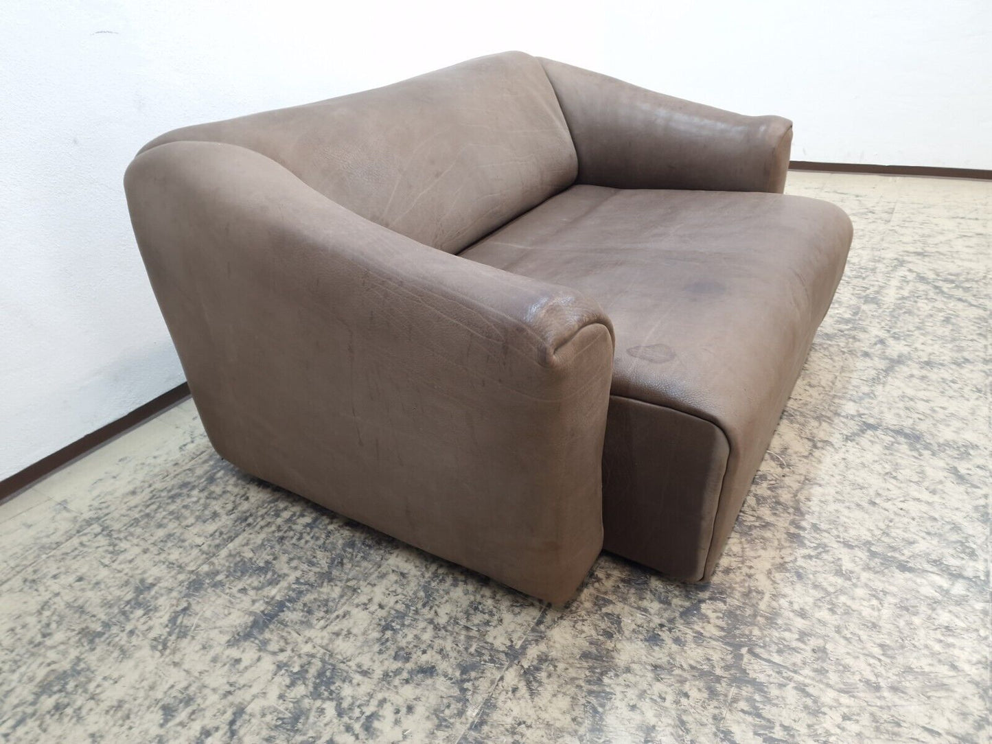De Sede DS ds 47 Designersofa Ledersofa Desede Neckleder Dickes LederCouch #0361-De Sede-JSFurniture