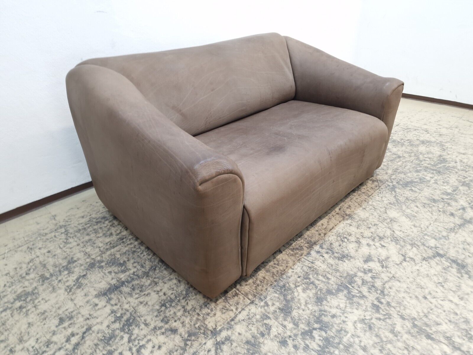 De Sede DS ds 47 Designersofa Ledersofa Desede Neckleder Dickes LederCouch #0361-De Sede-JSFurniture